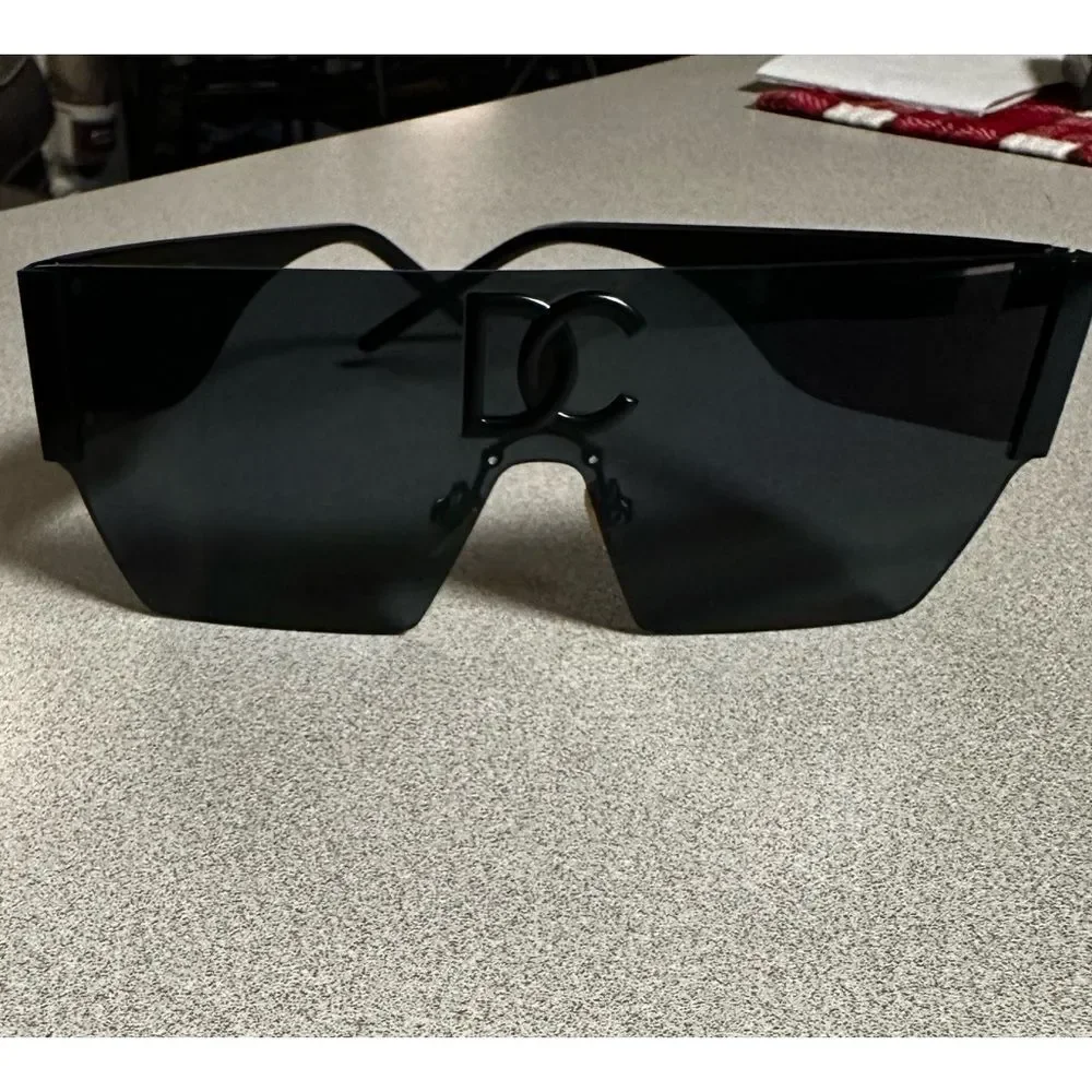 DC Black Shield Visor Sunglasses